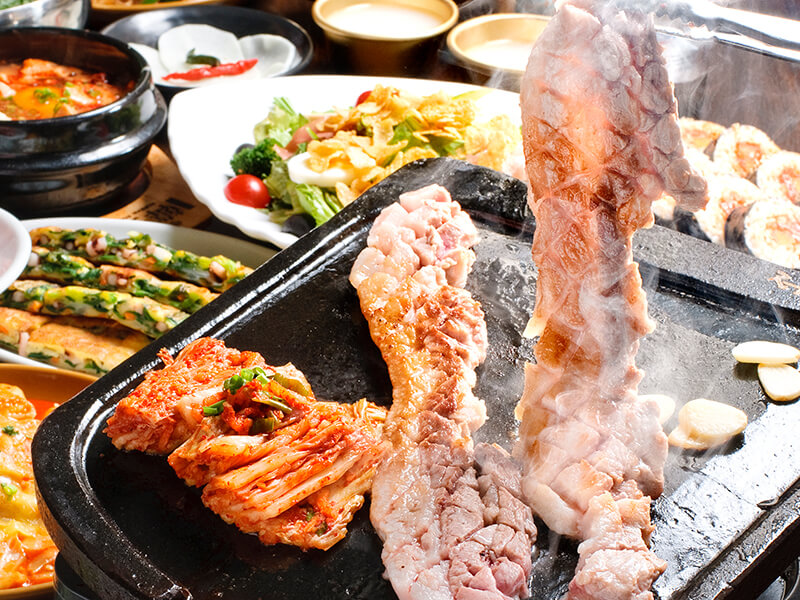 ぶたと羊とハイボール